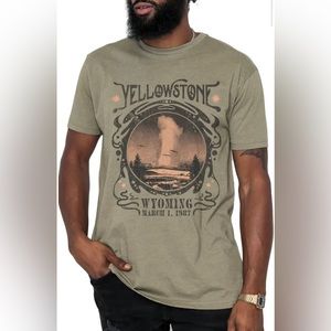 Kid Dangerous - New Men’s T-Shirt - Beige - Size Medium - Yellowstone Tour - NEW